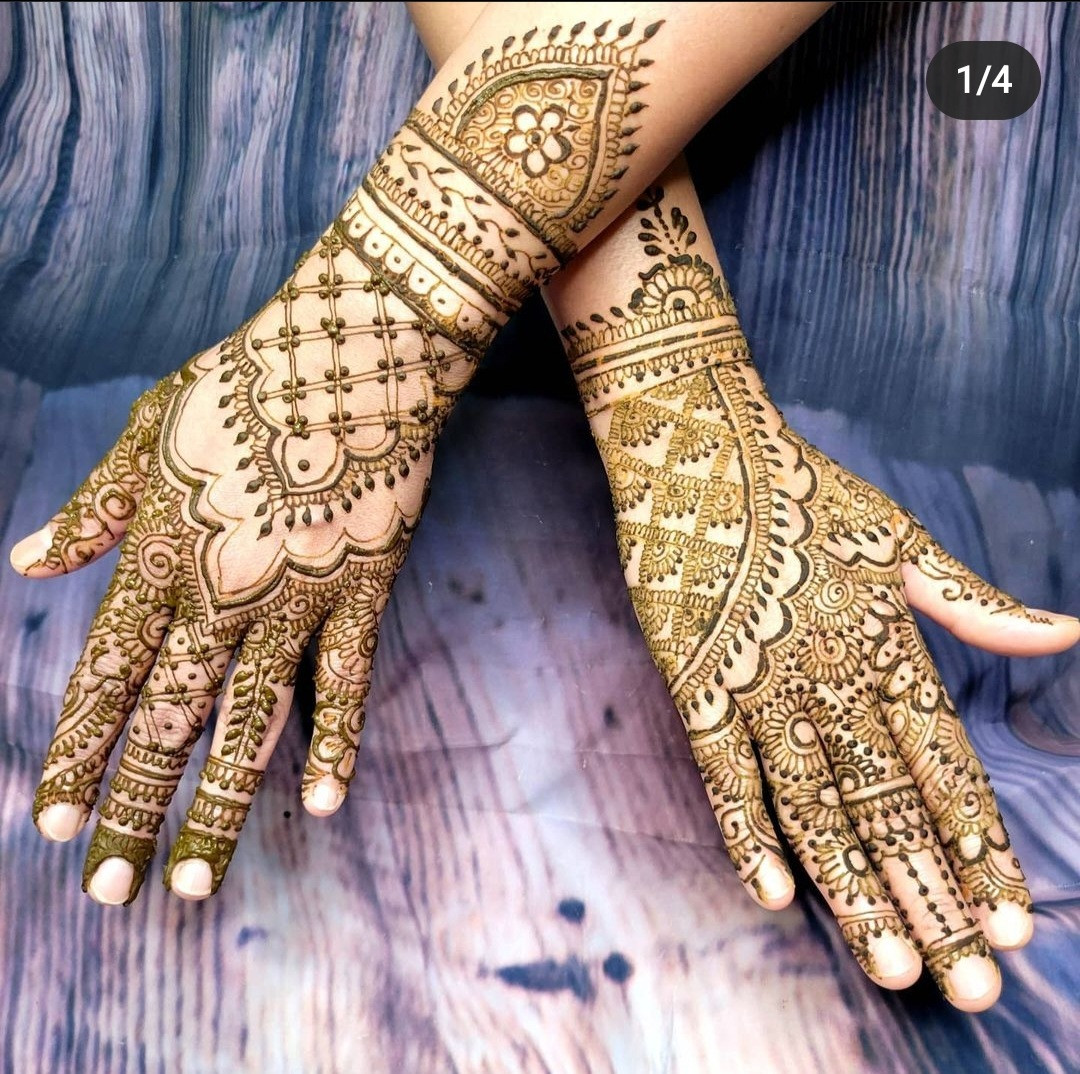 Simple Foot Mehndi Design: पैरों में लगाएं मेहंदी के ये सिंपल डिजाइन, बढ़  जाएगी खूबसूरती | simple mehndi design for foot | HerZindagi