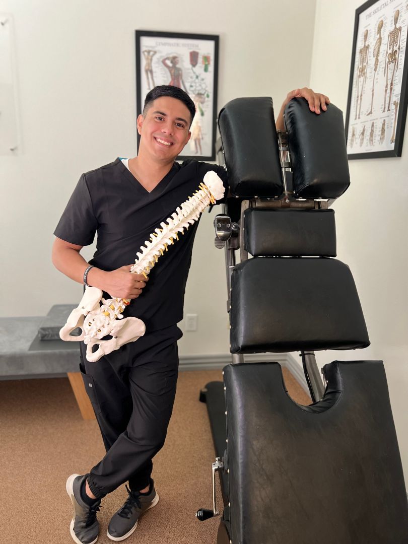 Meet Victoria Campana | Doctor of Chiropractic - SHOUTOUT DFW