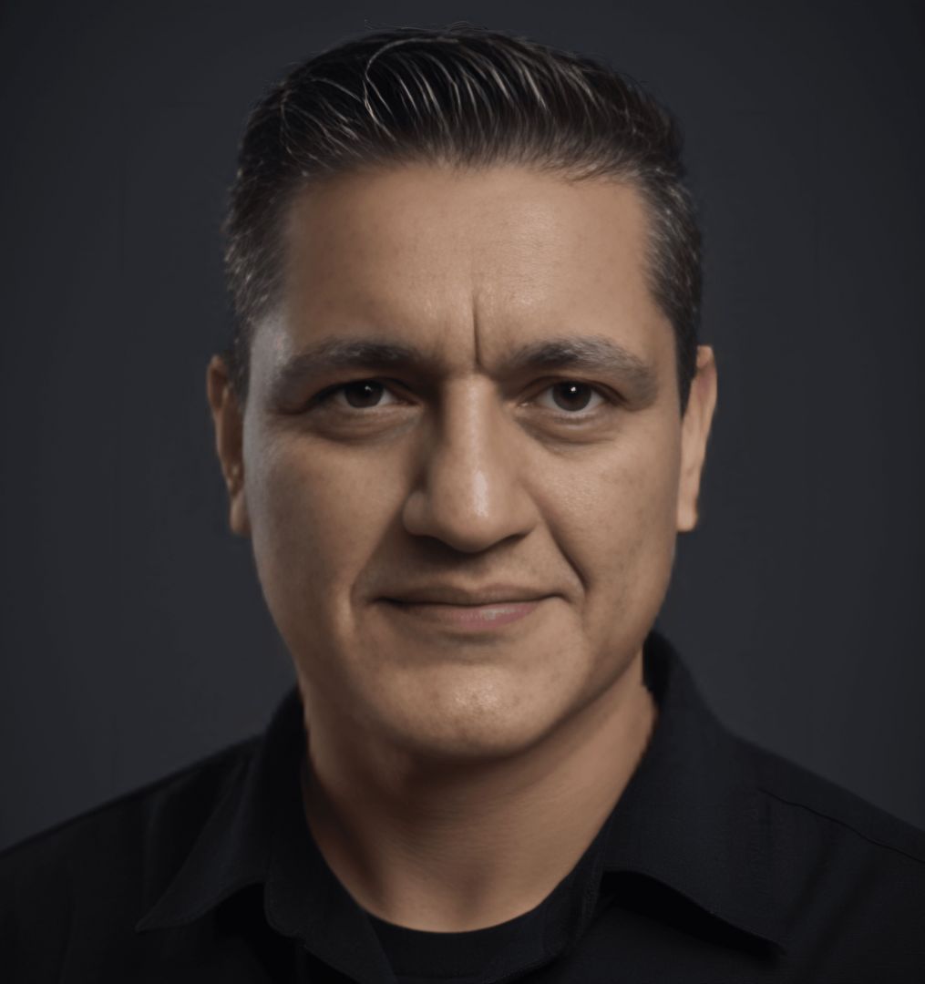 Meet Ray Estrada | Owner of TekMax Technologies and Frontline AVS